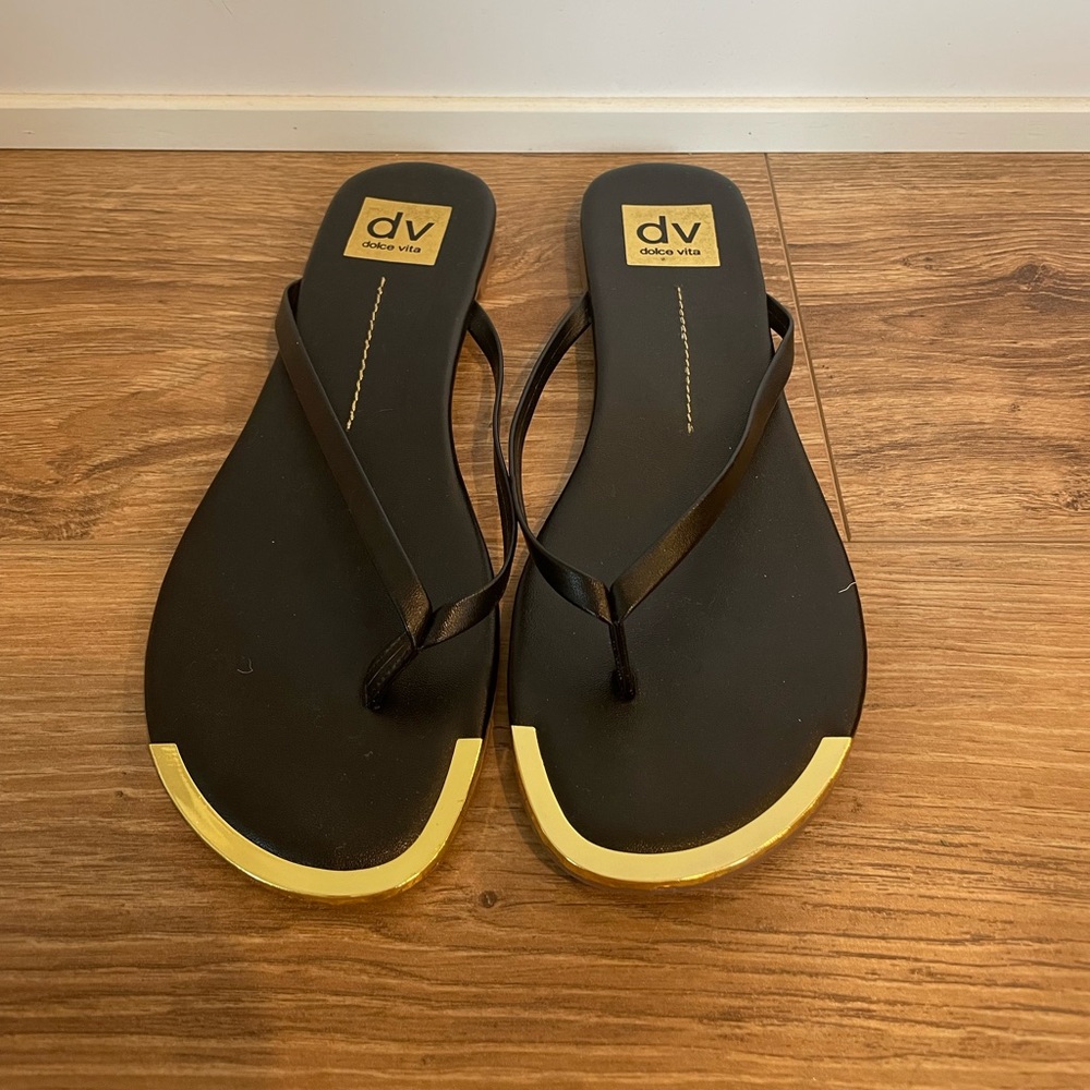 Dolce Vita Flip Flops